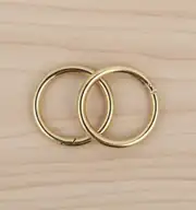 Metal Yaylı Çanta Halkası 4,5 cm Gold 2