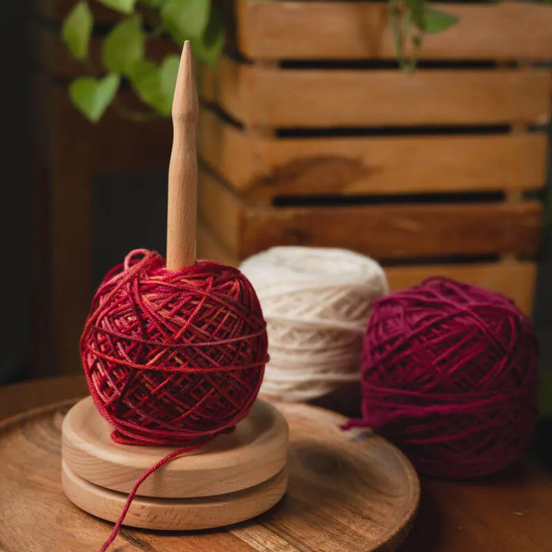 KnitPro 35006 Natural Yarn Dispenser