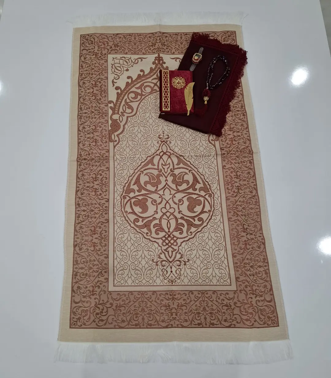 K.Seccade Yasin Ayraç Krs.Tesbih Namaz Ört. M1 3