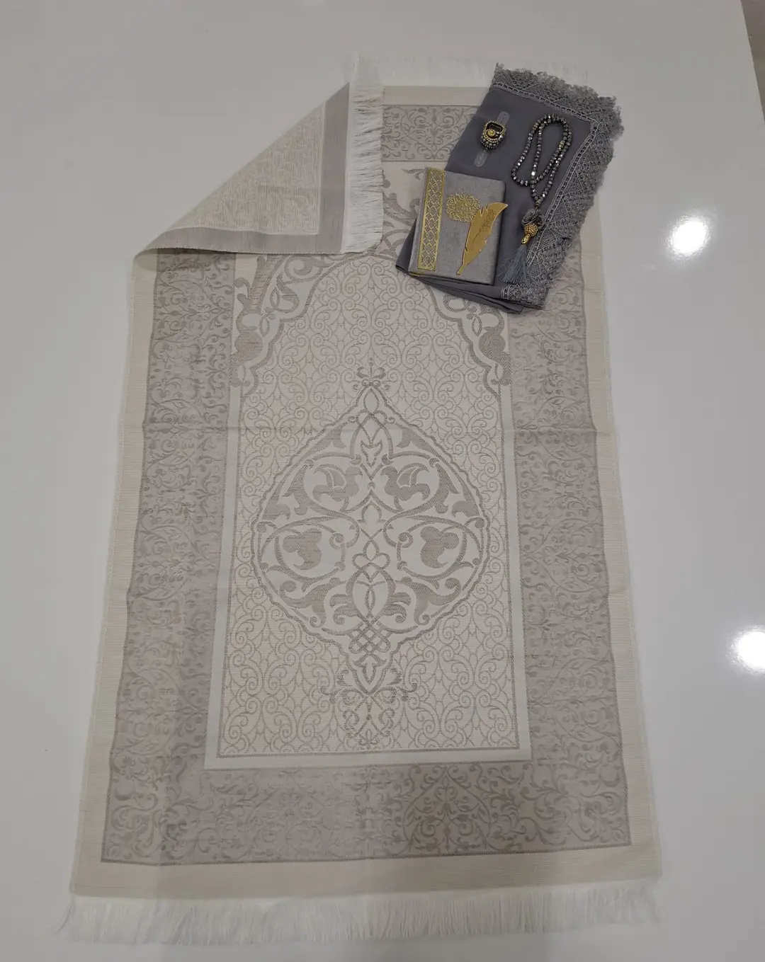 K.Seccade Yasin Ayraç Krs.Tesbih Namaz Ört. M12 2