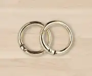 Metal Yaylı Çanta Halkası 3 cm Gold 2