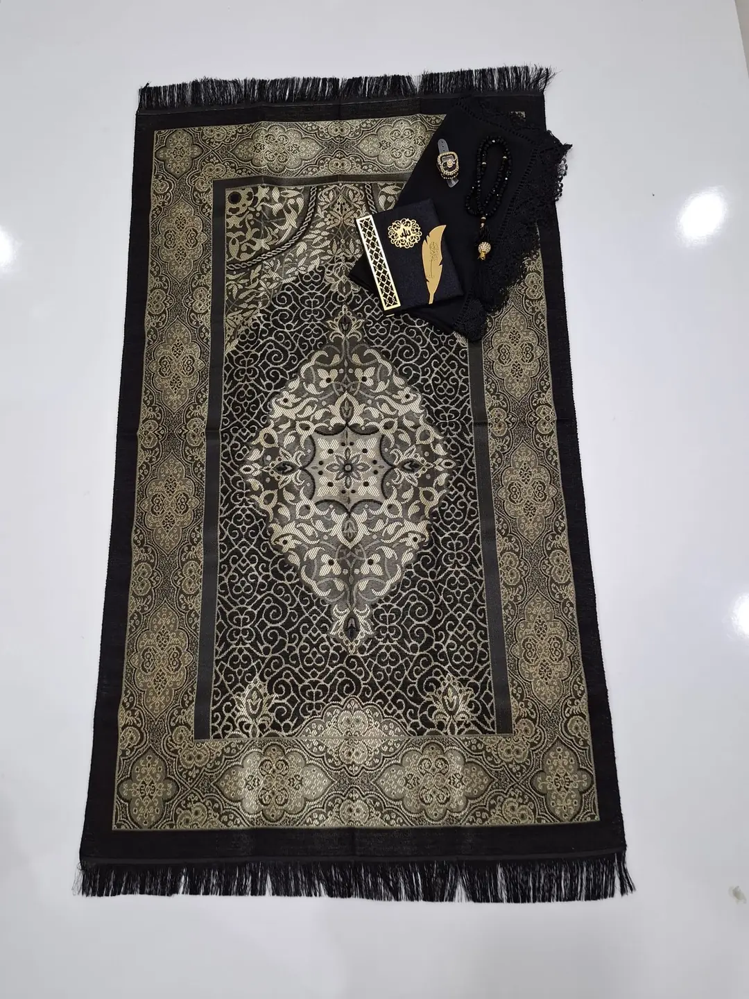 K.Seccade Yasin Ayraç Krs.Tesbih Namaz Ört. M20 2